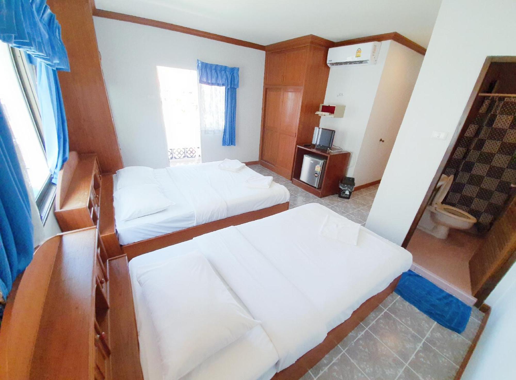 Break Point Hotel Patong Buitenkant foto